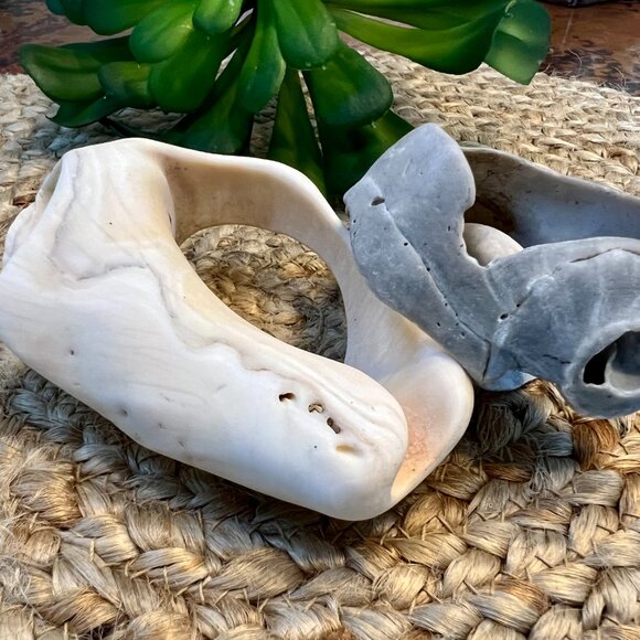 SALE!  Two Unique Sea Shells - Picture 4 of 7